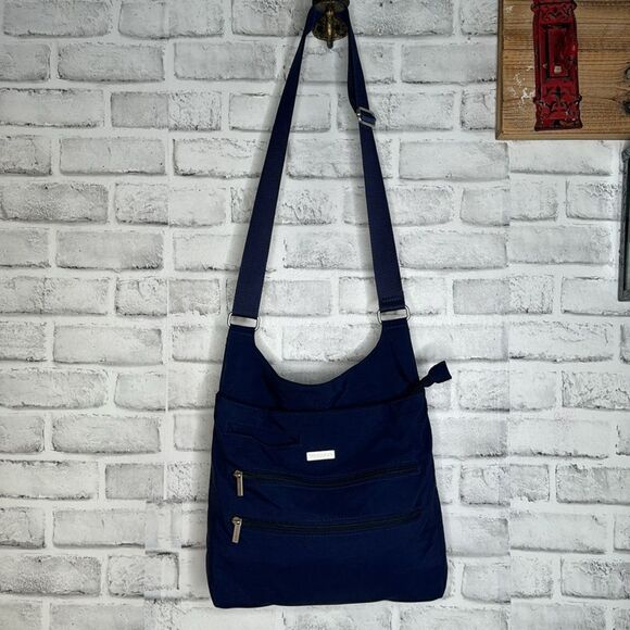 Baggallini Bucket Bagg Crossbody Purse Bag Wallet Carryall Blue - Picture 4 of 8